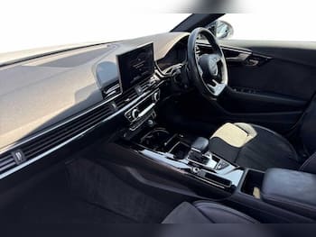 Used Audi A4 Avant 2020 for sale - 79679527: Photo
