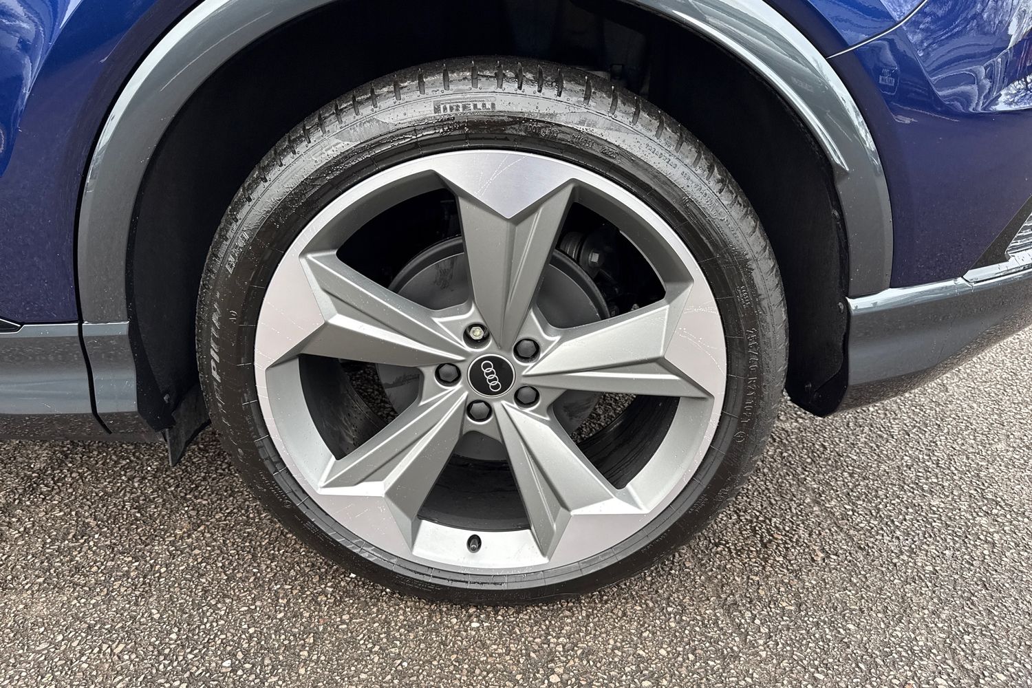 Used Audi Q4 e-tron 2026 for sale - 77620570: Photo 12