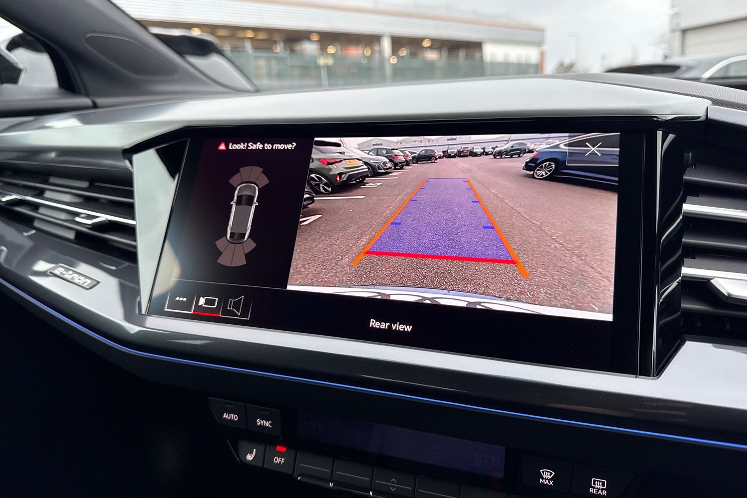 Used Audi Q4 e-tron 2026 for sale - 77620570: Photo 29