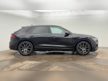 Used Audi Q8 2021 for sale - 76469299: Photo