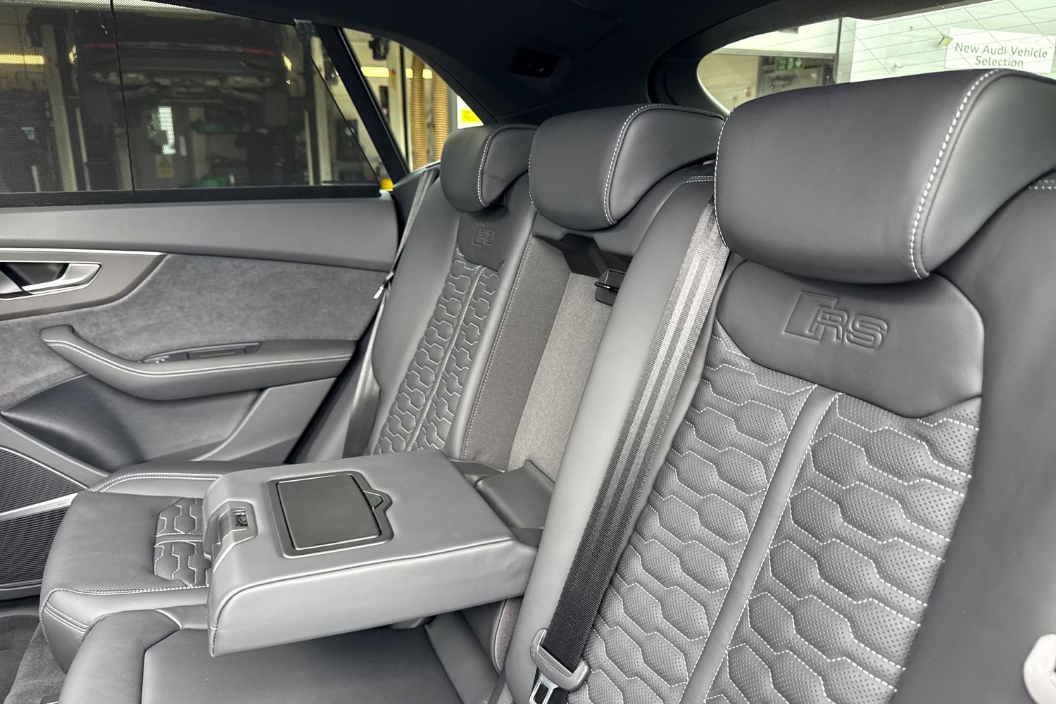 Used Audi RS Q8 2025 for sale - 76438834: Photo 18