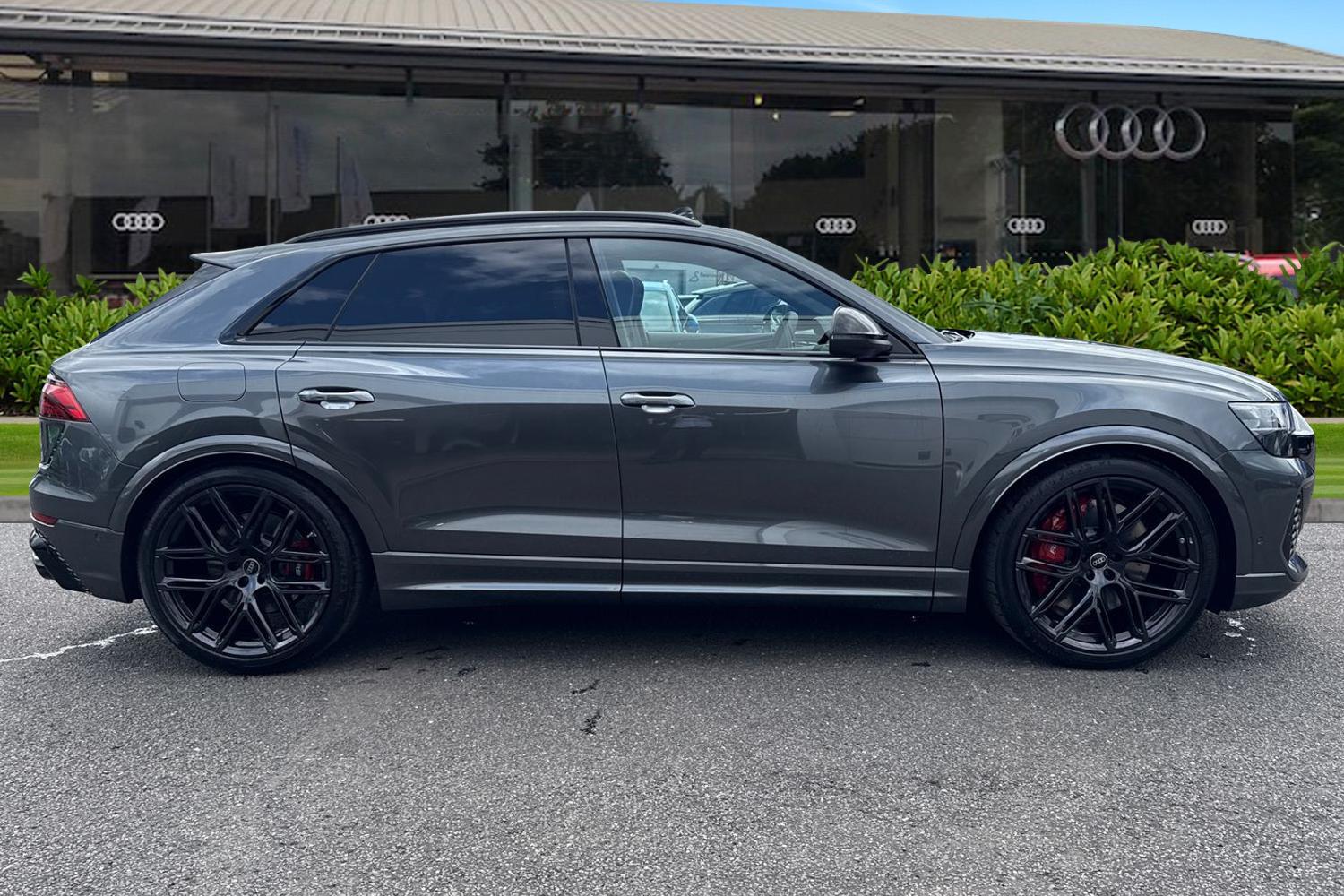 Used Audi RS Q8 2025 for sale - 76438834: Photo 3