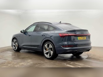 Used Audi e-tron 2021 for sale - 78091955: Photo