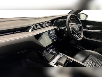 Used Audi e-tron 2021 for sale - 78091955: Photo