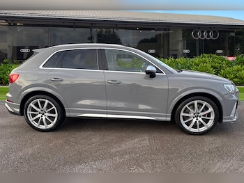 Used Audi RS Q3 2022 for sale - 77199529: Photo