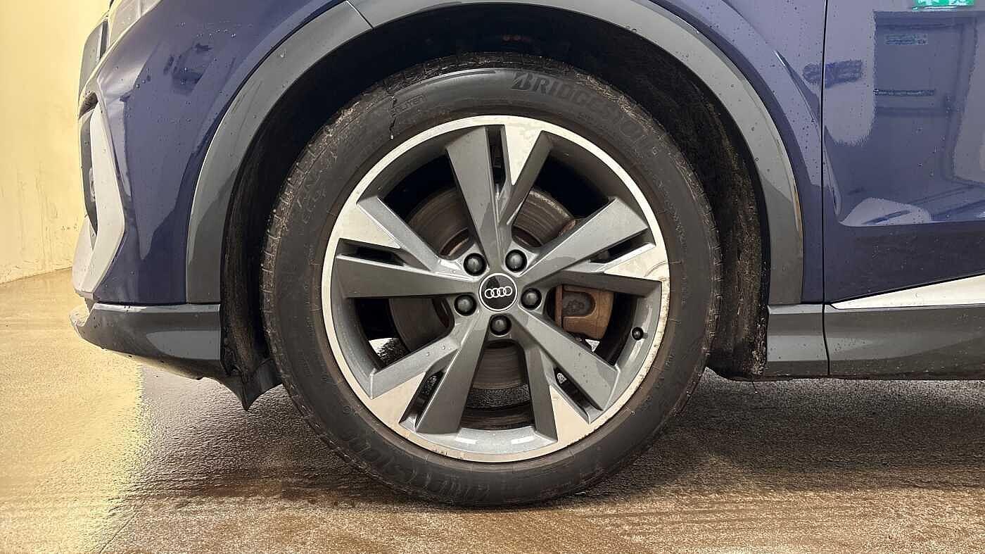 Used Audi Q4 e-tron 2021 for sale - 77820315: Photo 5