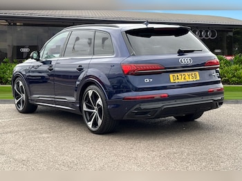 Used Audi Q7 2022 for sale - 76197752: Photo 2