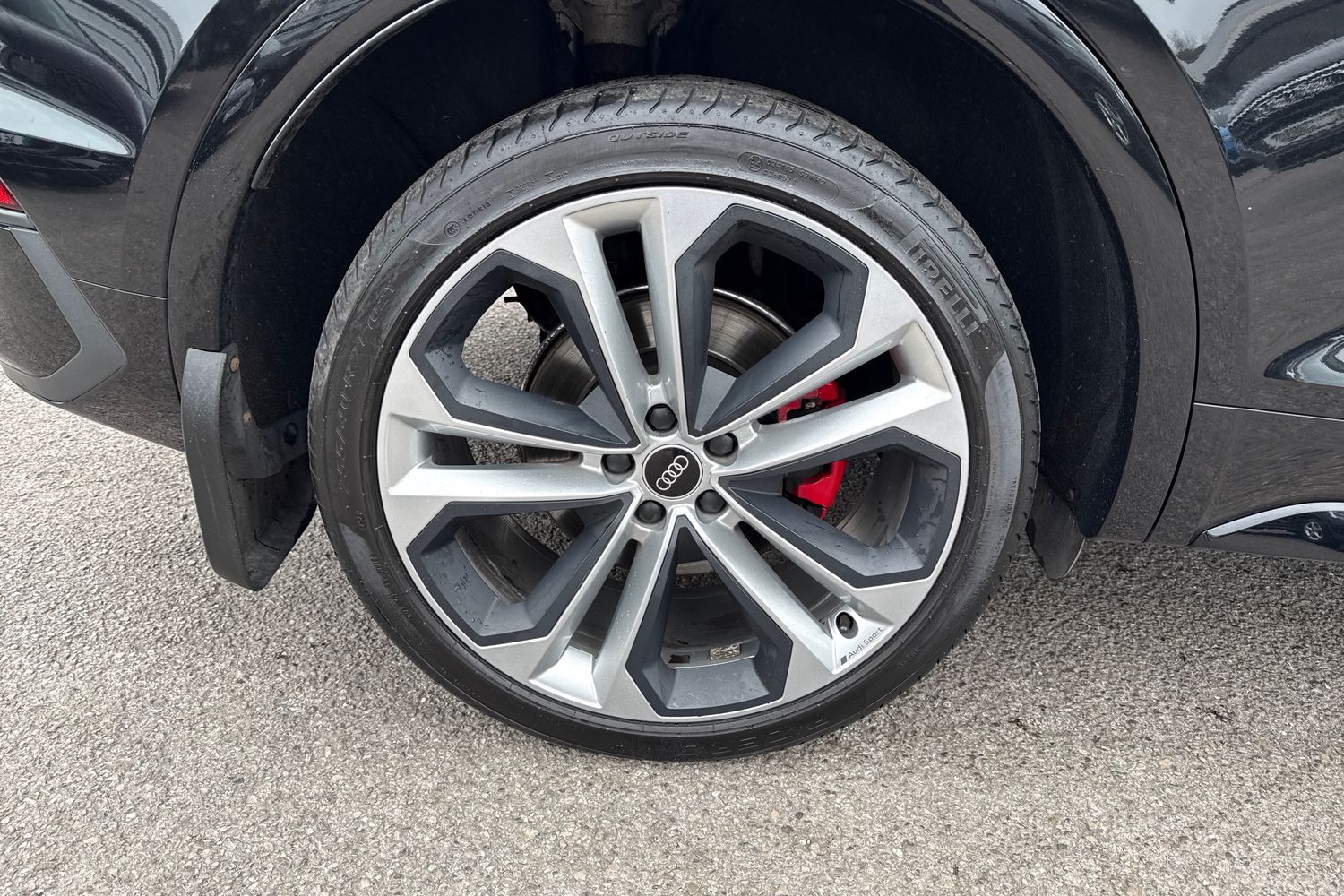 Used Audi Q5 2023 for sale - 77996528: Photo 11