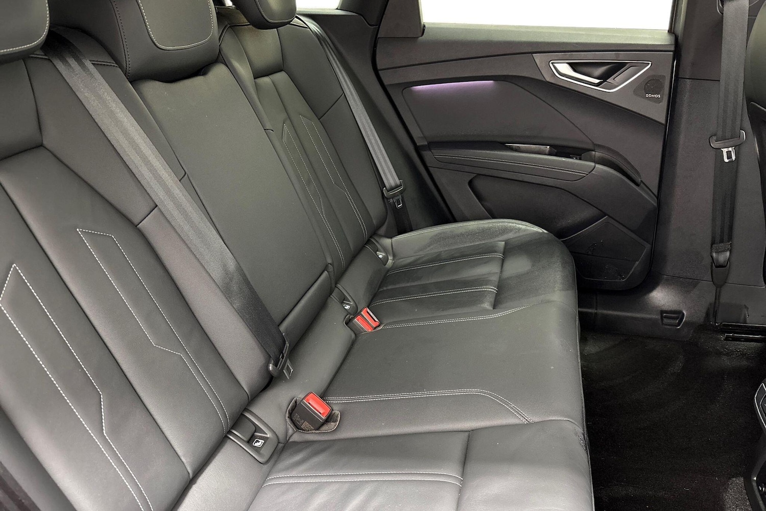 Used Audi Q4 e-tron 2025 for sale - 77708637: Photo 9