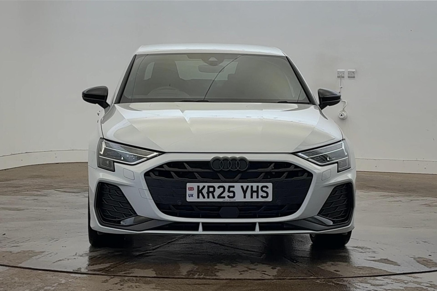 Used Audi A3 2025 for sale - 77275442: Photo 2