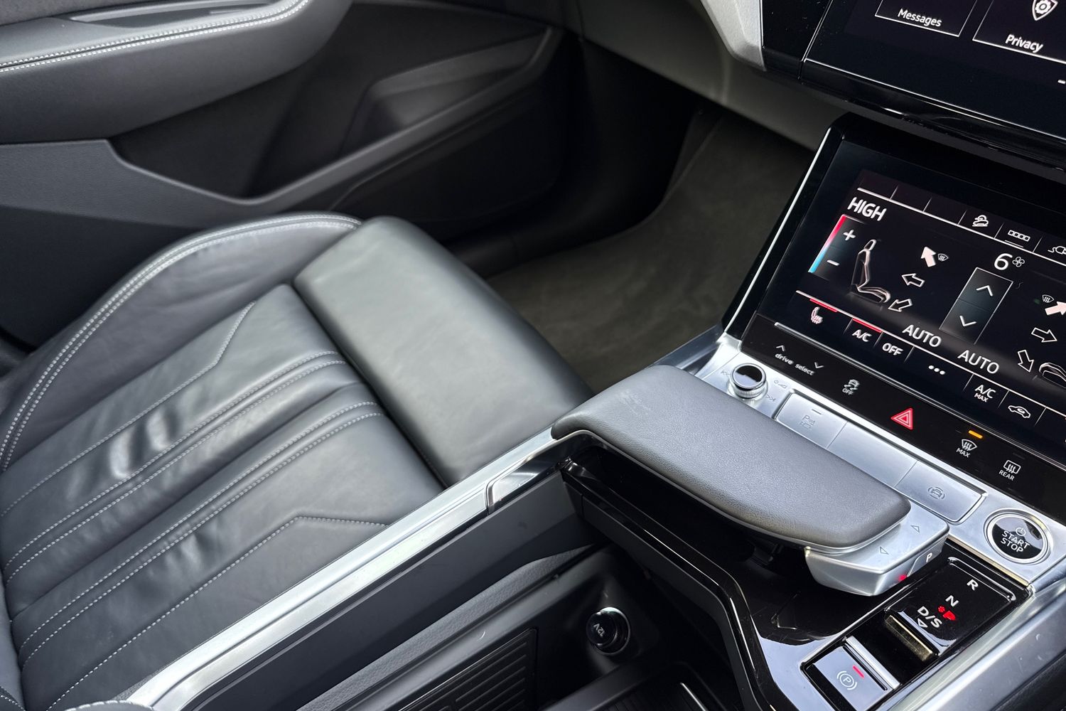 Used Audi Q8 e-tron 2023 for sale - 77849391: Photo 20