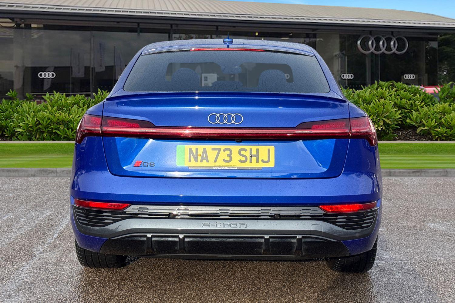 Used Audi Q8 e-tron 2023 for sale - 77849391: Photo 4