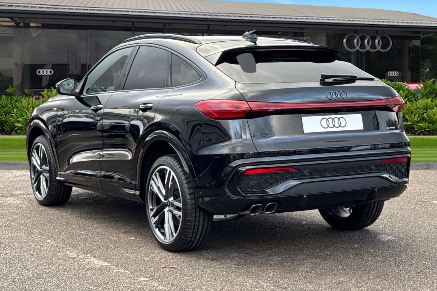 Used Audi Q5 2026 for sale - 77935709: Photo 2