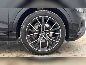 Used Audi Q8 2023 for sale - 78734571: Photo