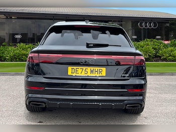 Used Audi Q8 2025 for sale - 79130298: Photo