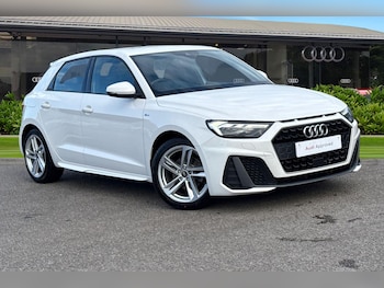 Used Audi A1 2021 for sale - 77747655: Photo