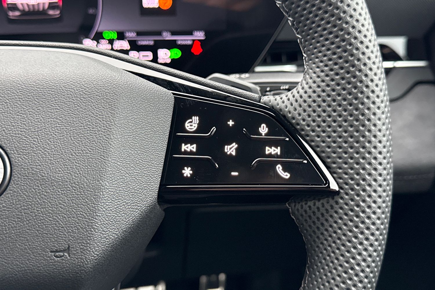 Used Audi Q6 e-tron 2025 for sale - 76453594: Photo 25