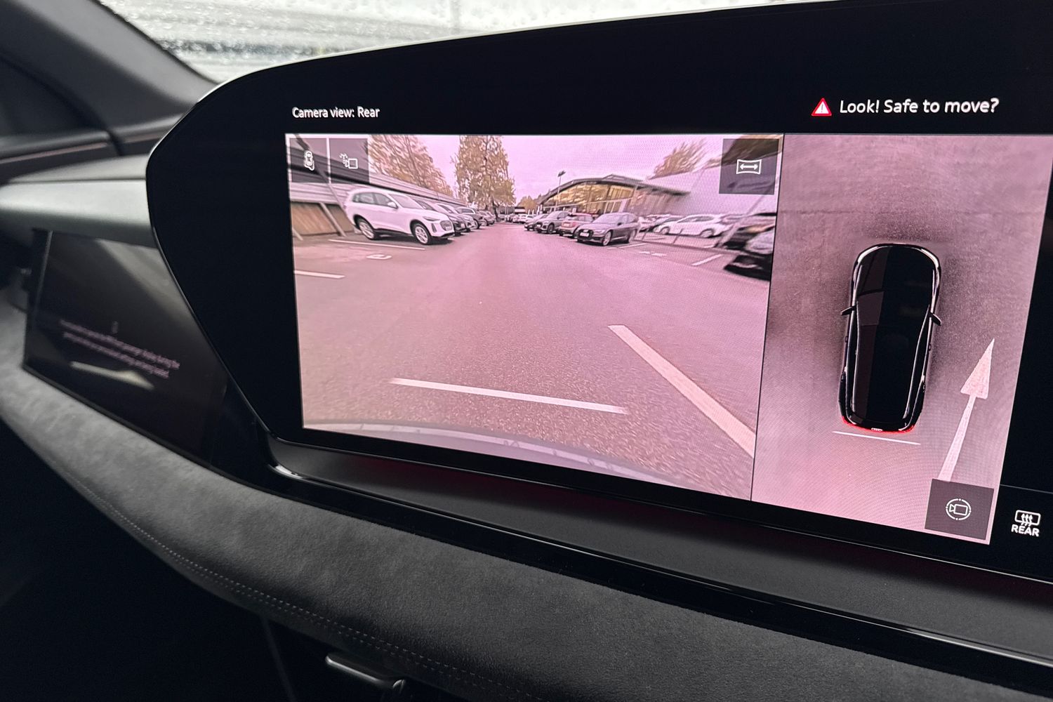 Used Audi Q6 e-tron 2025 for sale - 76453594: Photo 32