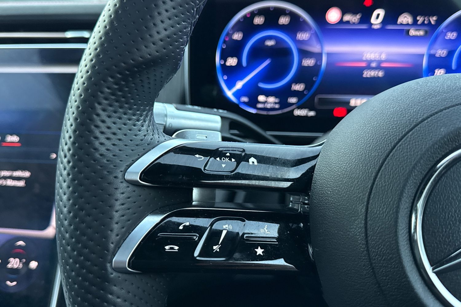 Used Mercedes-Benz EQS 2022 for sale - 77257668: Photo 27