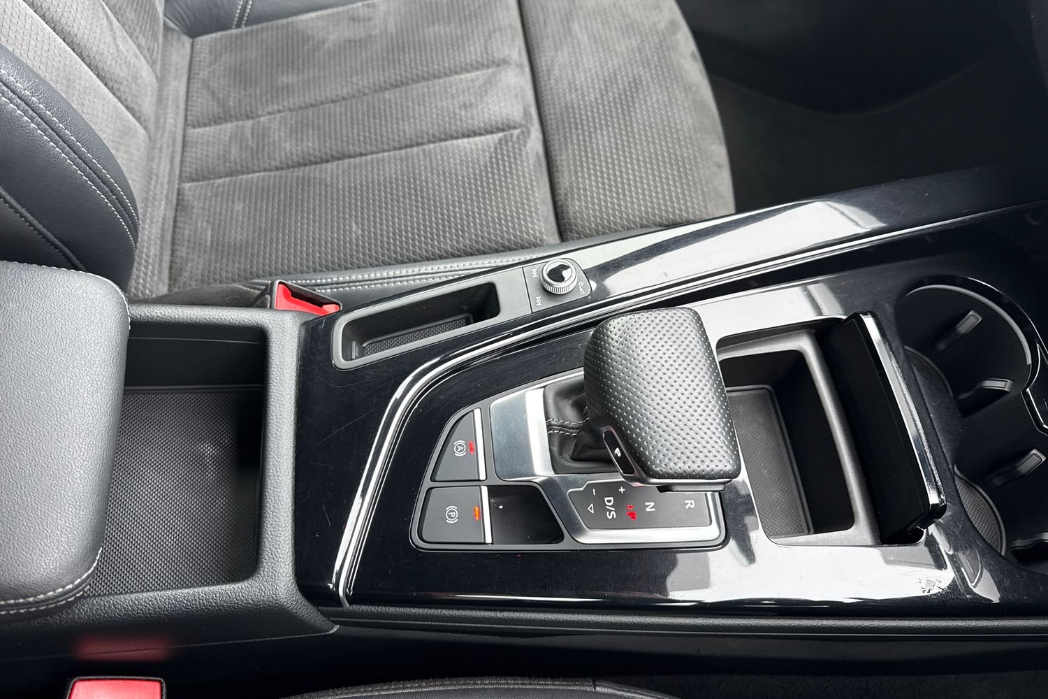 Used Audi A4 2021 for sale - 76979054: Photo 53