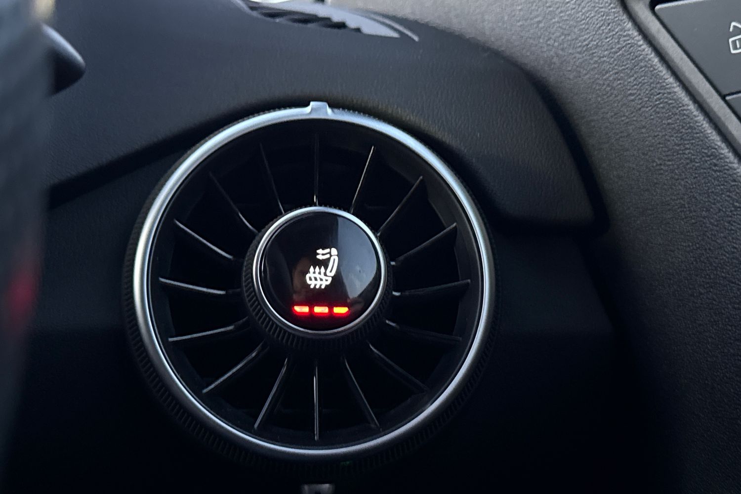 Used Audi TT 2023 for sale - 76941484: Photo 26