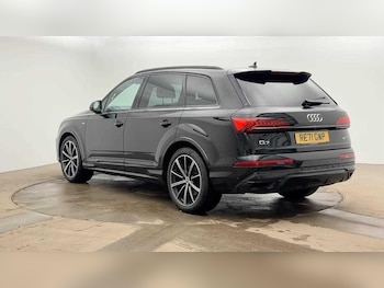 Used Audi Q7 2021 for sale - 78390476: Photo