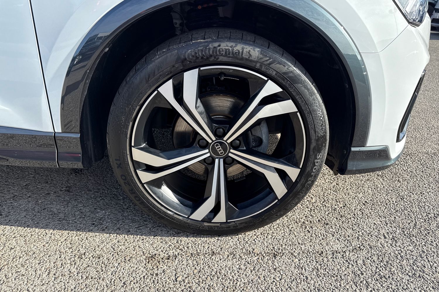 Used Audi Q3 2023 for sale - 76106877: Photo 10