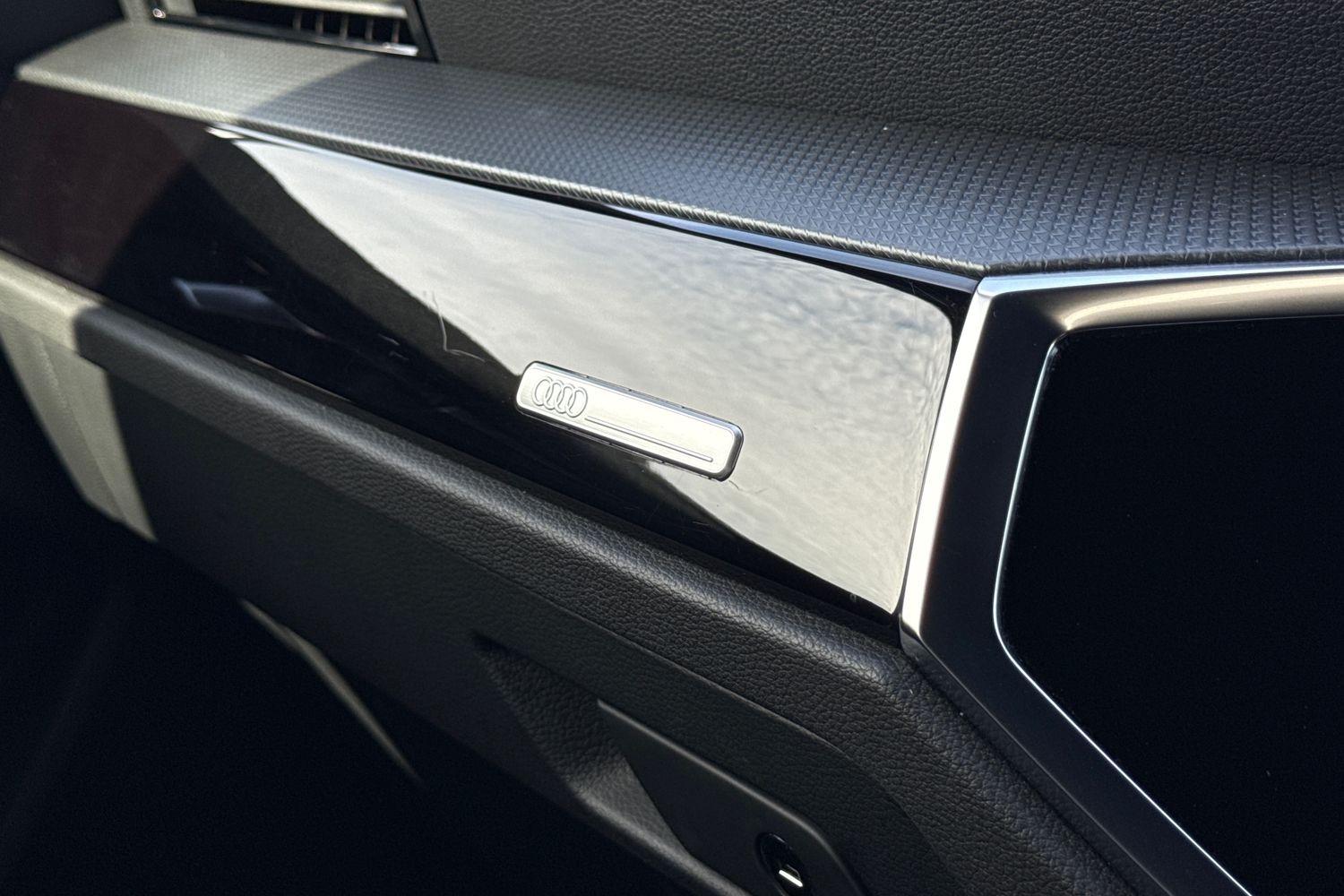 Used Audi Q3 2023 for sale - 76106877: Photo 52