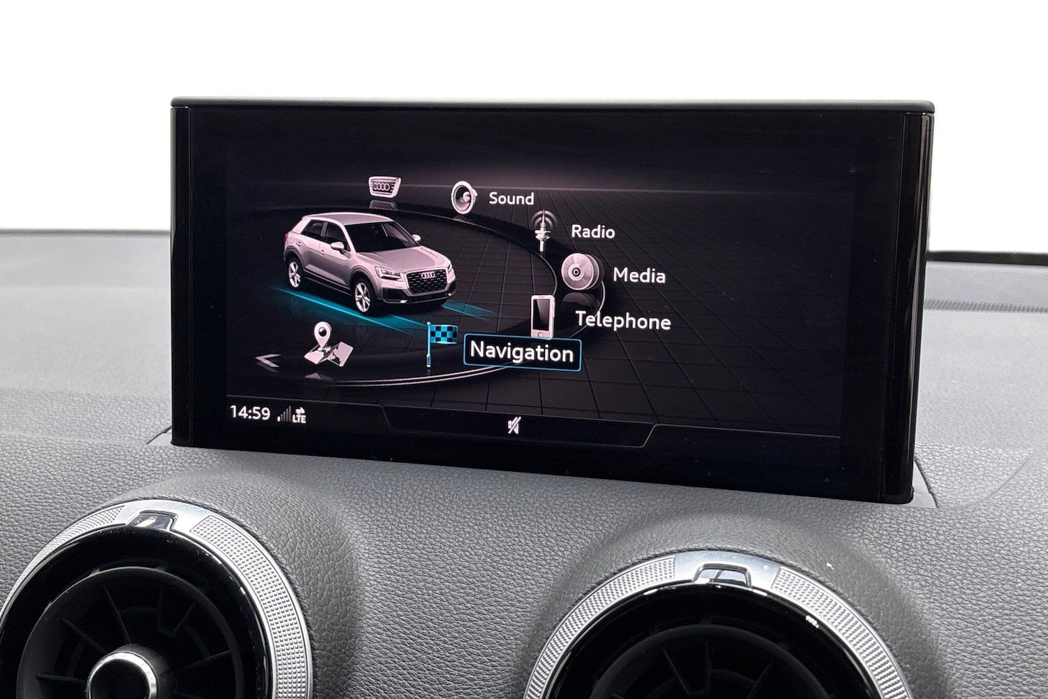 Used Audi Q2 2024 for sale - 77187476: Photo 12