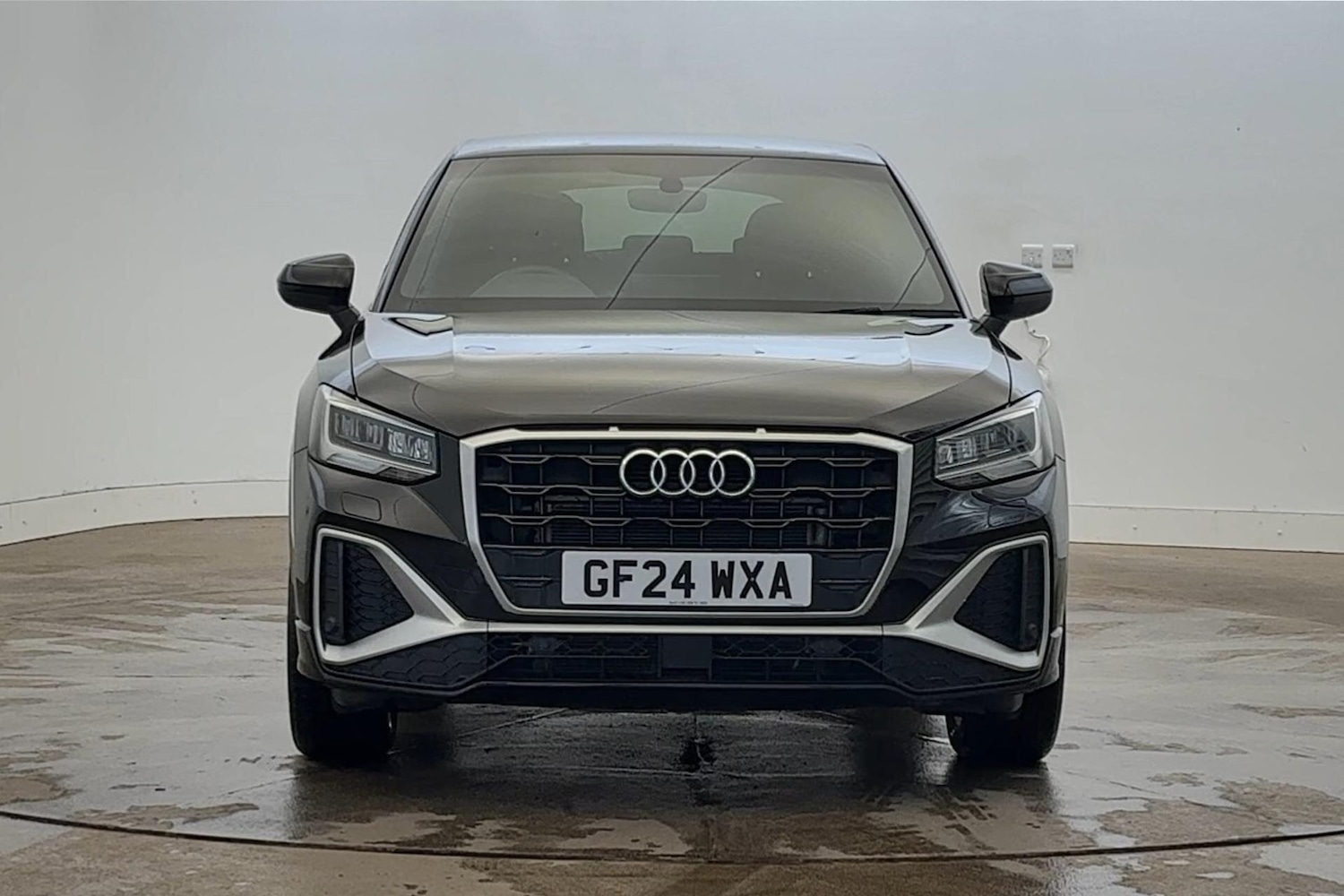 Used Audi Q2 2024 for sale - 77187476: Photo 2
