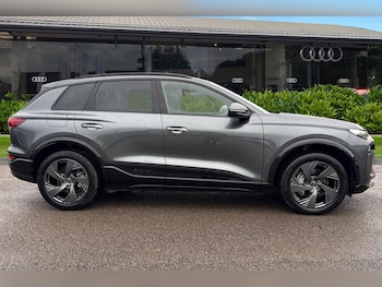 Used Audi Q6 e-tron 2024 for sale - 77382536: Photo