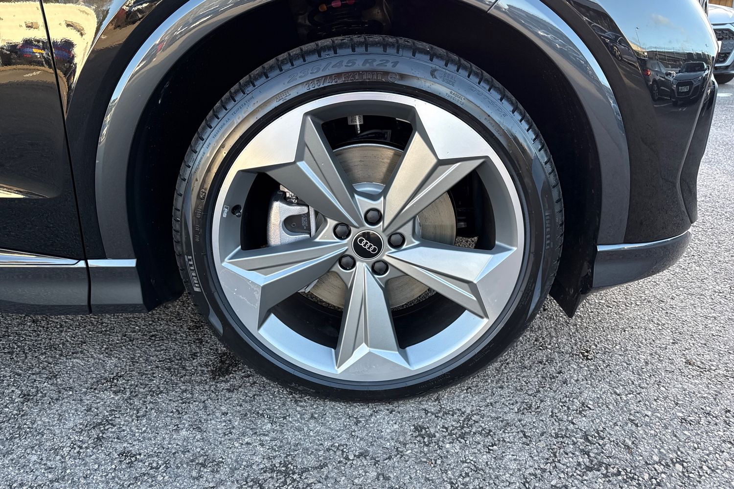 Used Audi Q4 e-tron 2026 for sale - 77382759: Photo 11