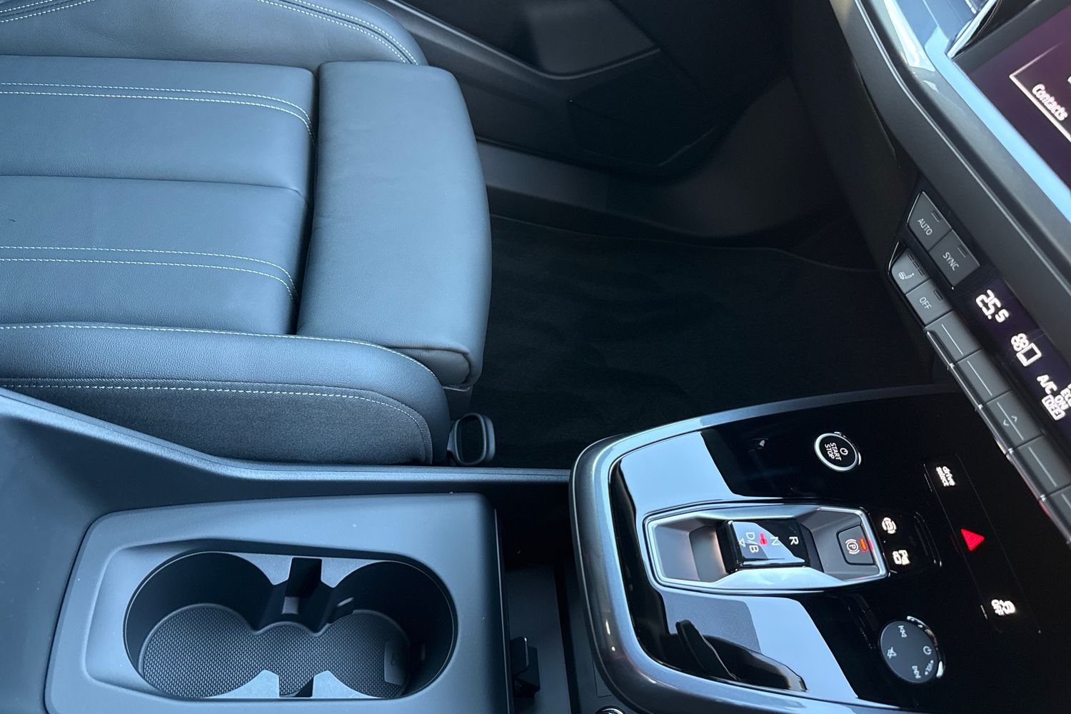 Used Audi Q4 e-tron 2026 for sale - 77382759: Photo 22