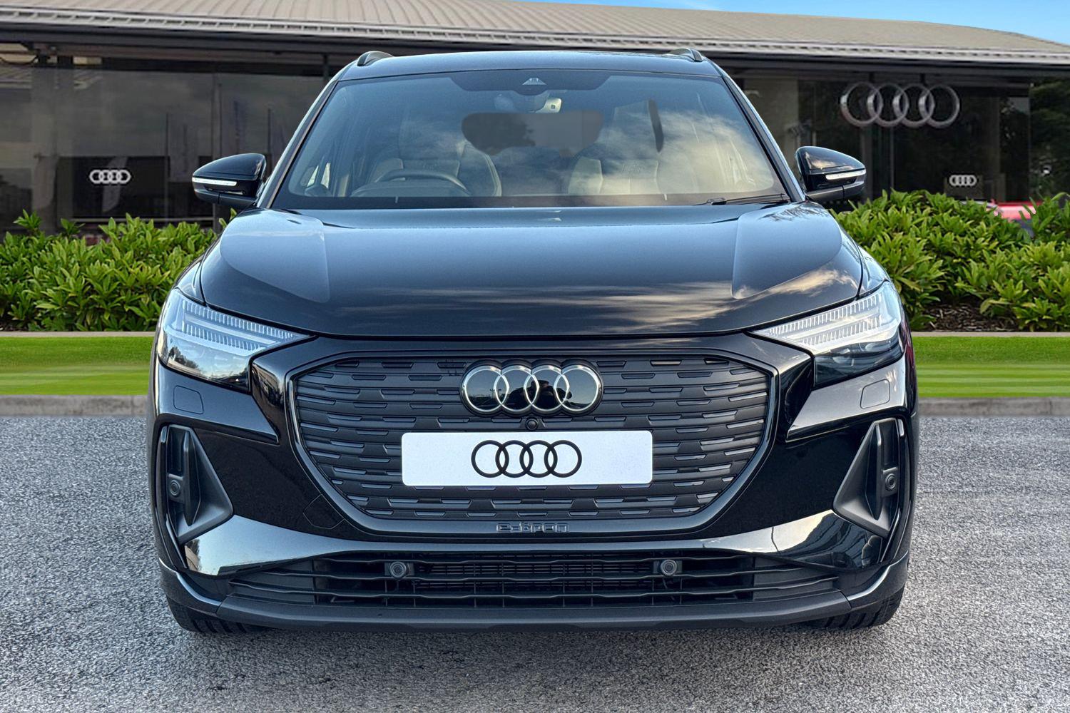 Used Audi Q4 e-tron 2026 for sale - 77382759: Photo 5