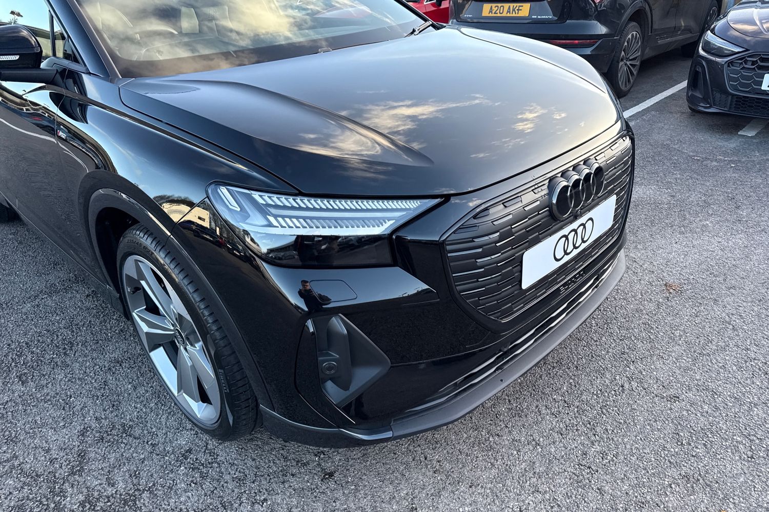 Used Audi Q4 e-tron 2026 for sale - 77382759: Photo 8