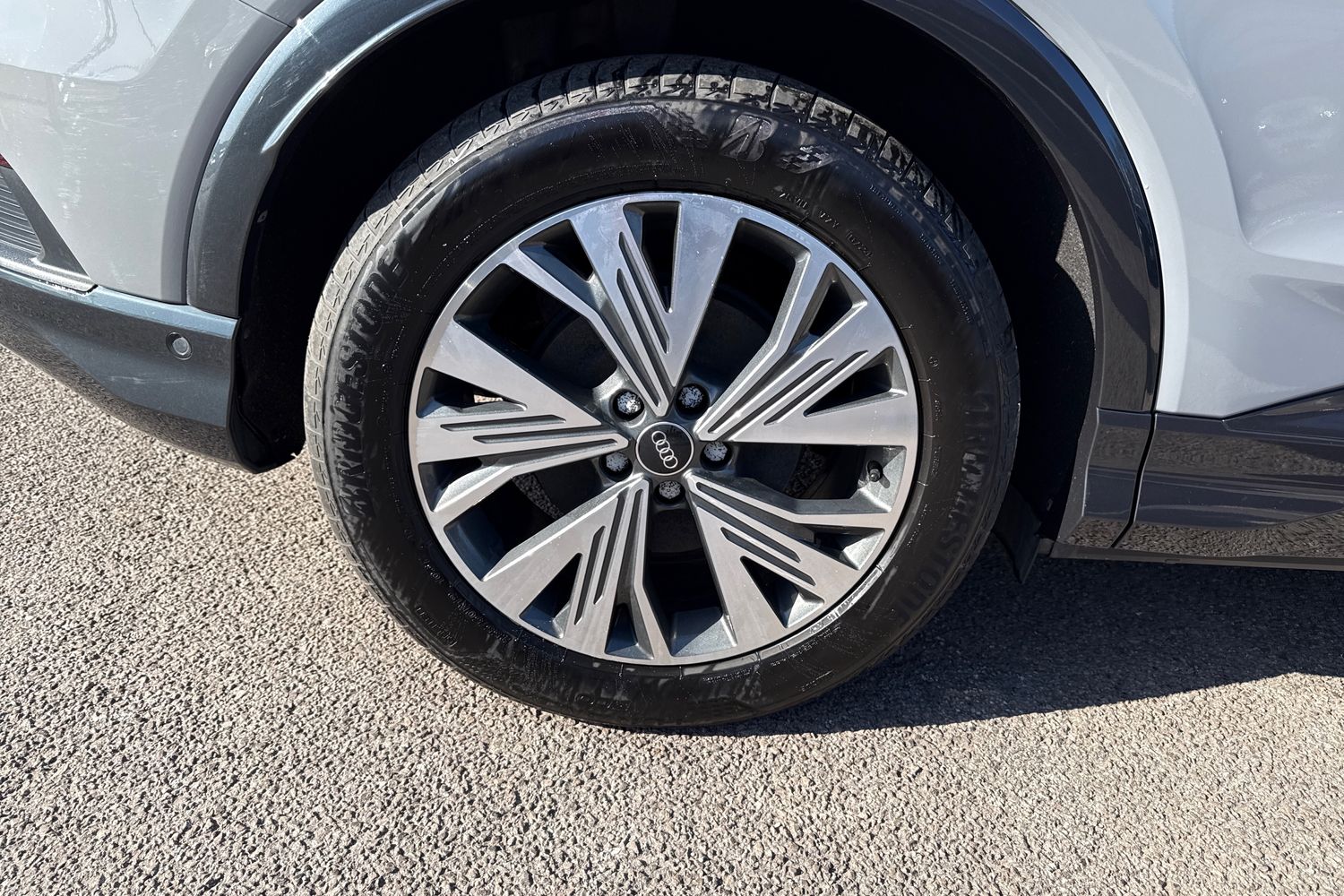 Used Audi Q4 e-tron 2023 for sale - 77929057: Photo 10