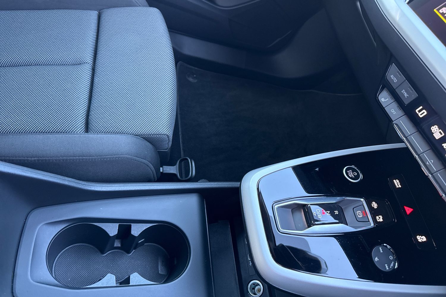 Used Audi Q4 e-tron 2023 for sale - 77929057: Photo 23