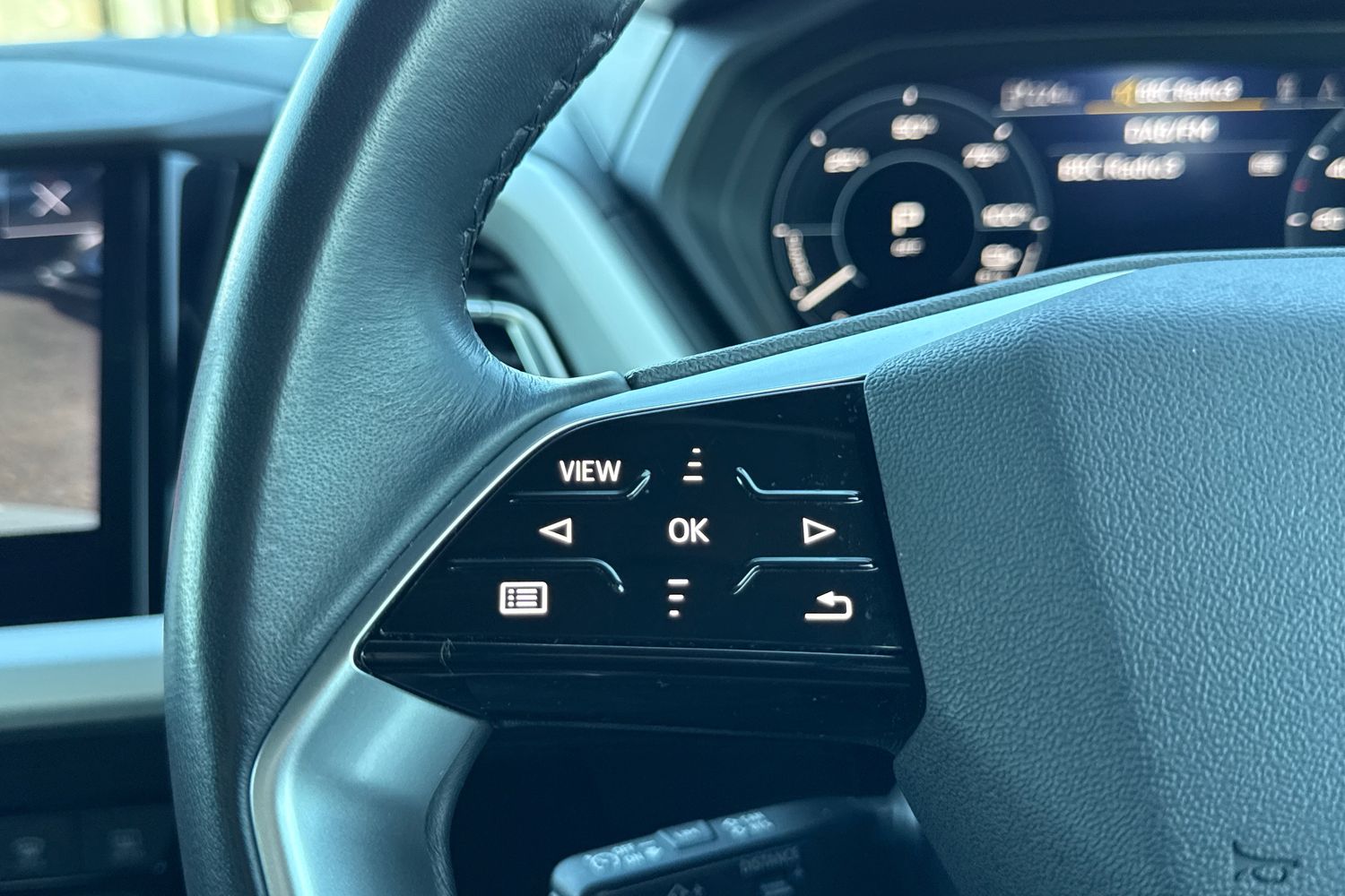 Used Audi Q4 e-tron 2023 for sale - 77929057: Photo 26