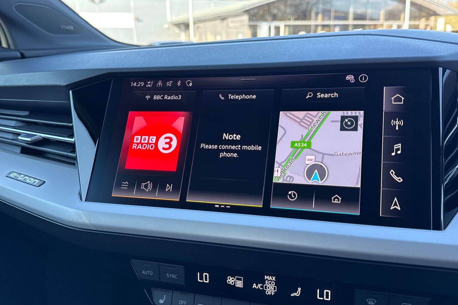 Used Audi Q4 e-tron 2023 for sale - 77929057: Photo 33