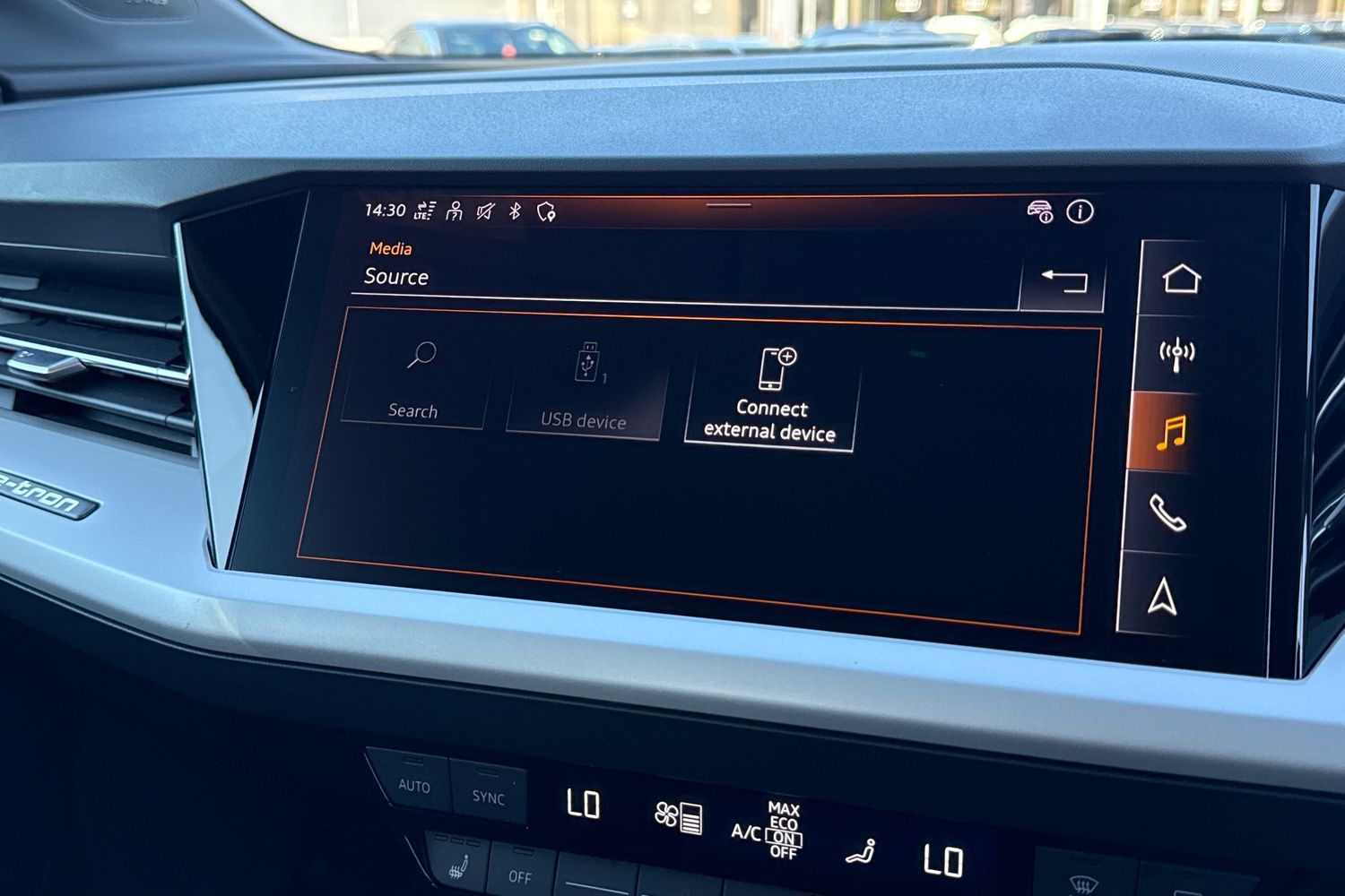 Used Audi Q4 e-tron 2023 for sale - 77929057: Photo 38