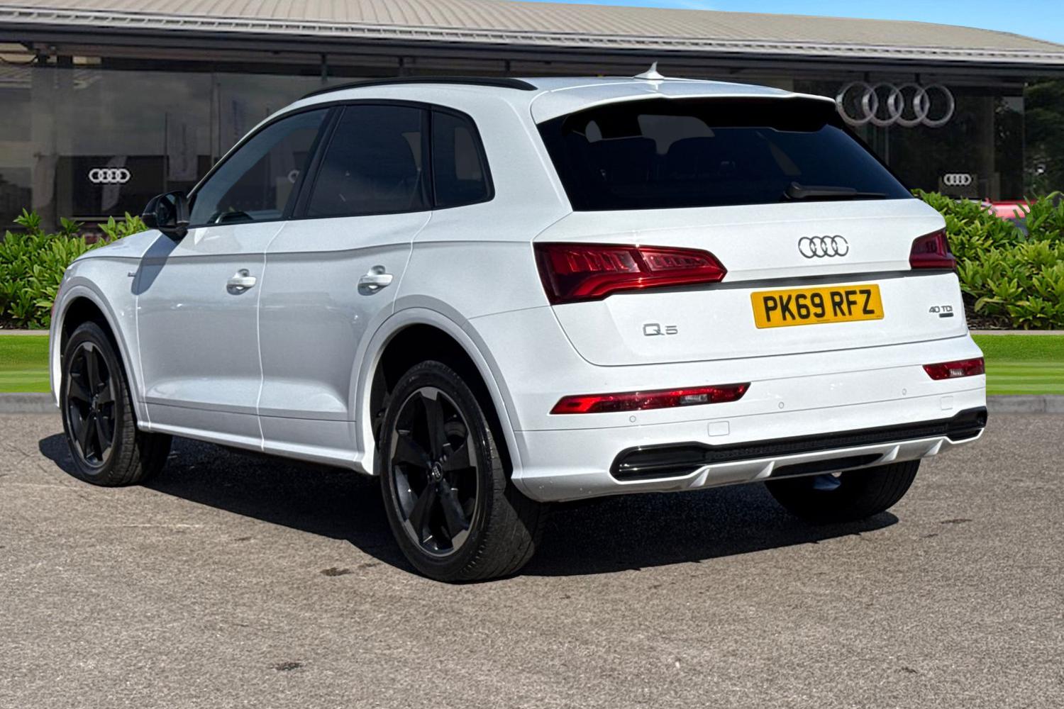Used Audi Q5 2019 for sale - 77935660: Photo 2