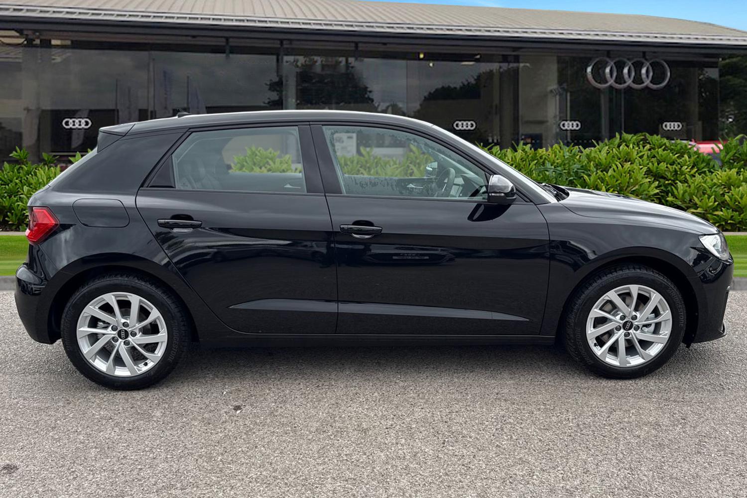Used Audi A1 2025 for sale - 76929147: Photo 3