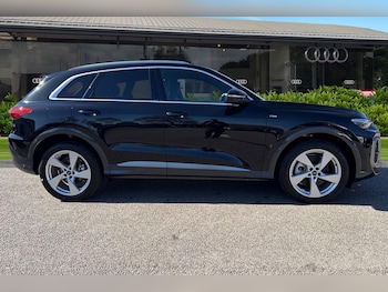 Used Audi Q5 2026 for sale - 79463082: Photo