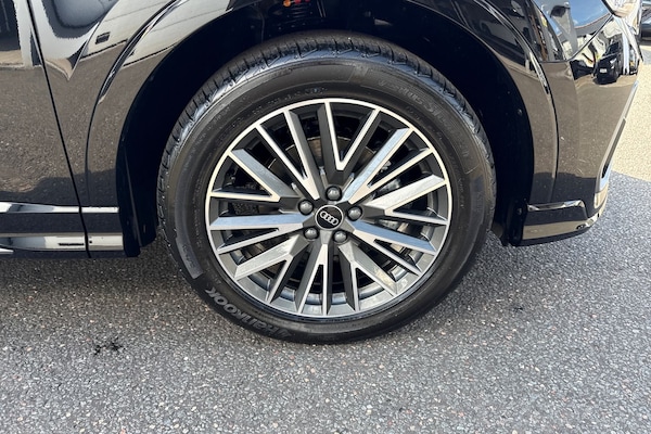 Used Audi Q3 2025 for sale - 76250625: Photo 9