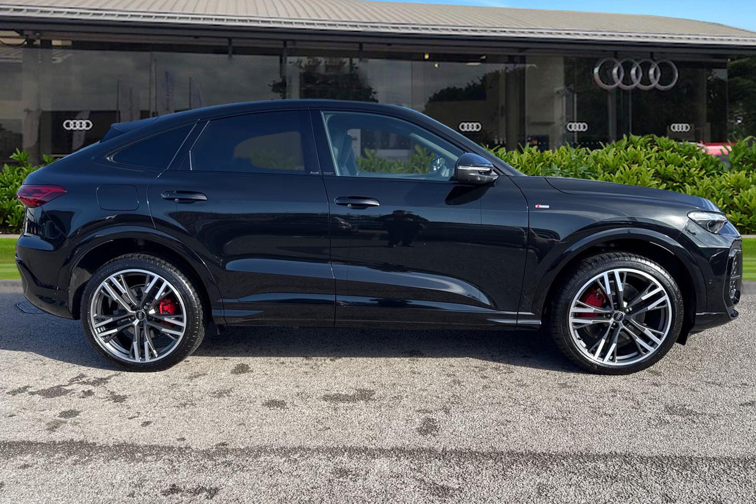 Used Audi Q5 2025 for sale - 77742244: Photo 3