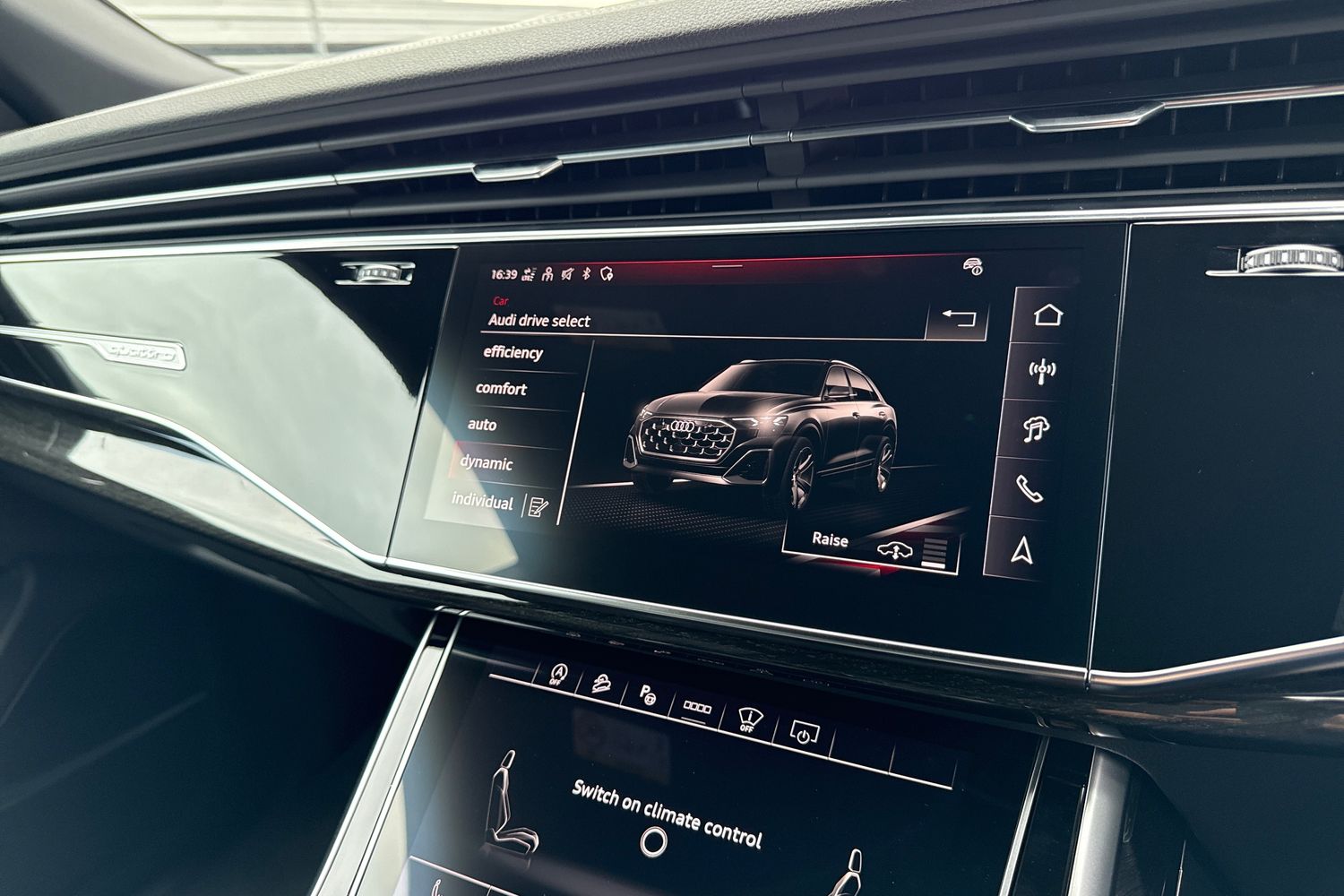 Used Audi Q8 2025 for sale - 76036826: Photo 45