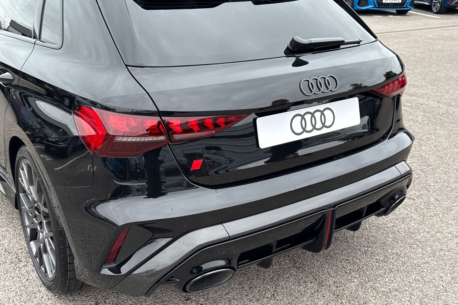 Used Audi RS3 2025 for sale - 76972844: Photo 7