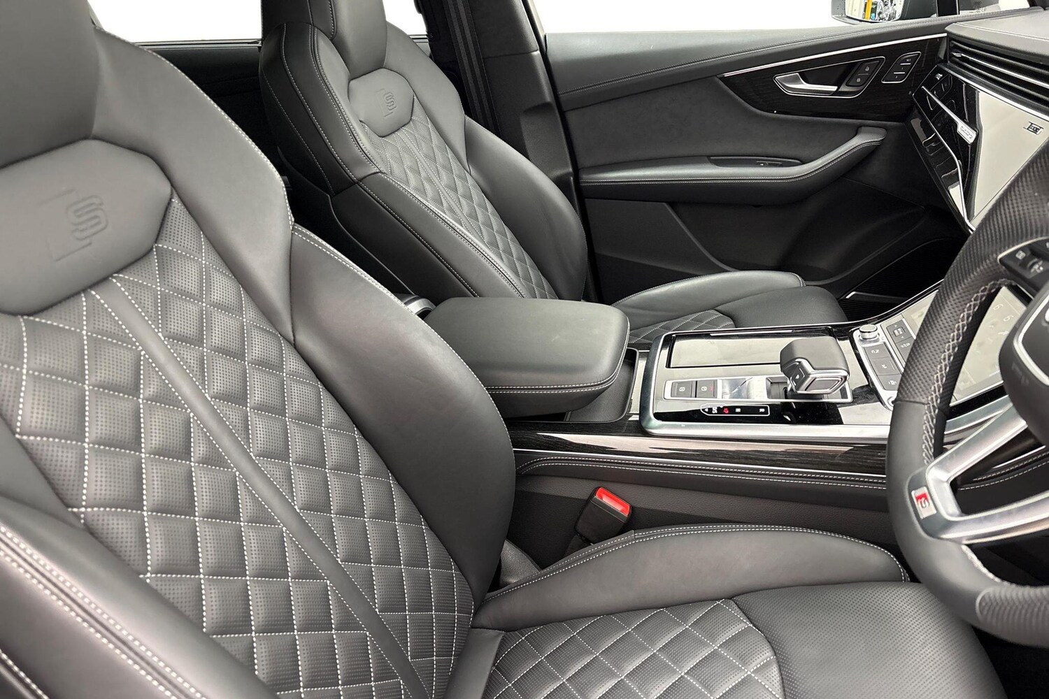 Used Audi Q7 2025 for sale - 77708615: Photo 8