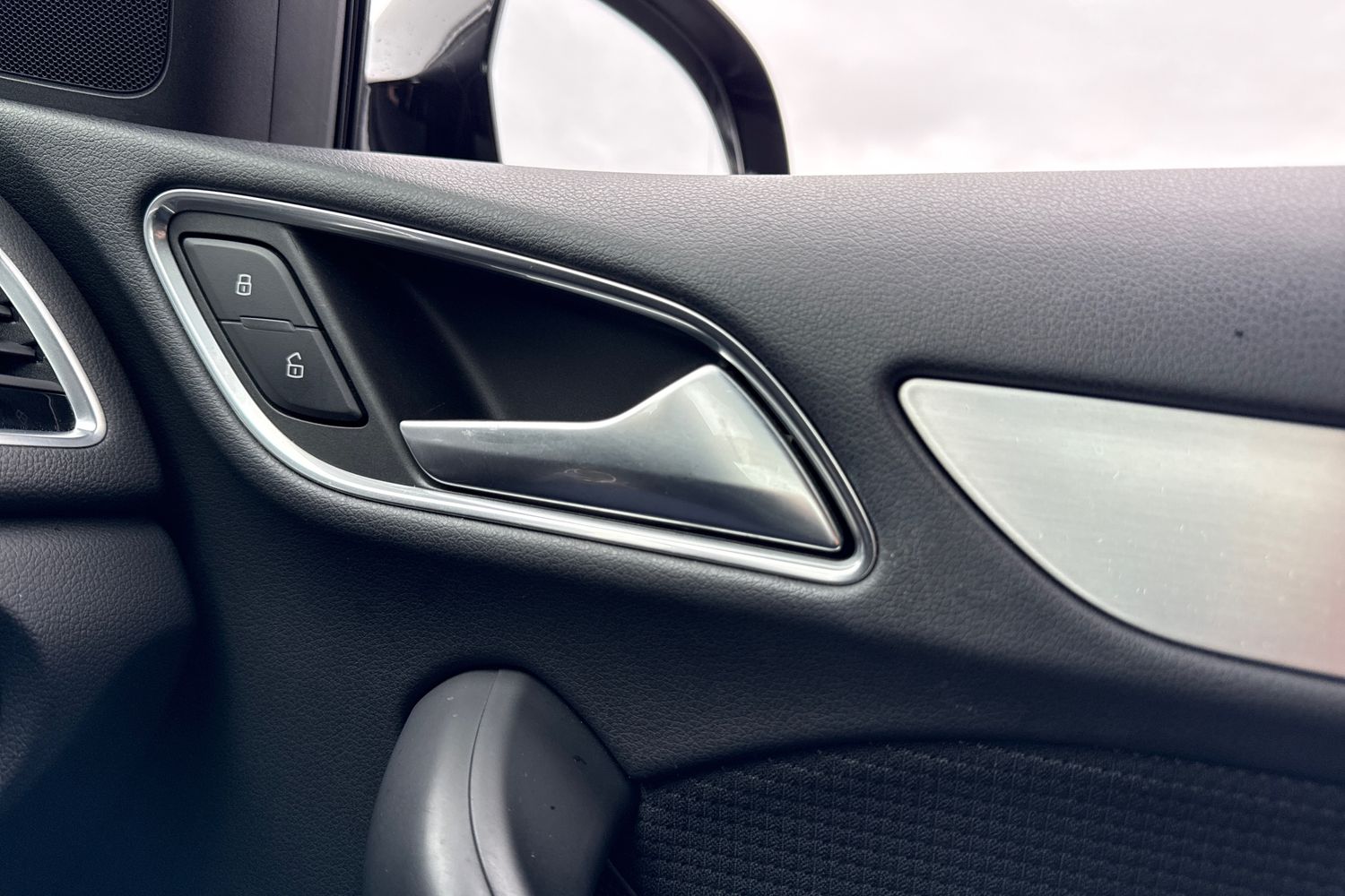 Used Audi Q3 2017 for sale - 76767836: Photo 21