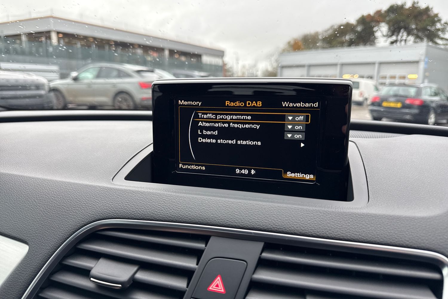 Used Audi Q3 2017 for sale - 76767836: Photo 35